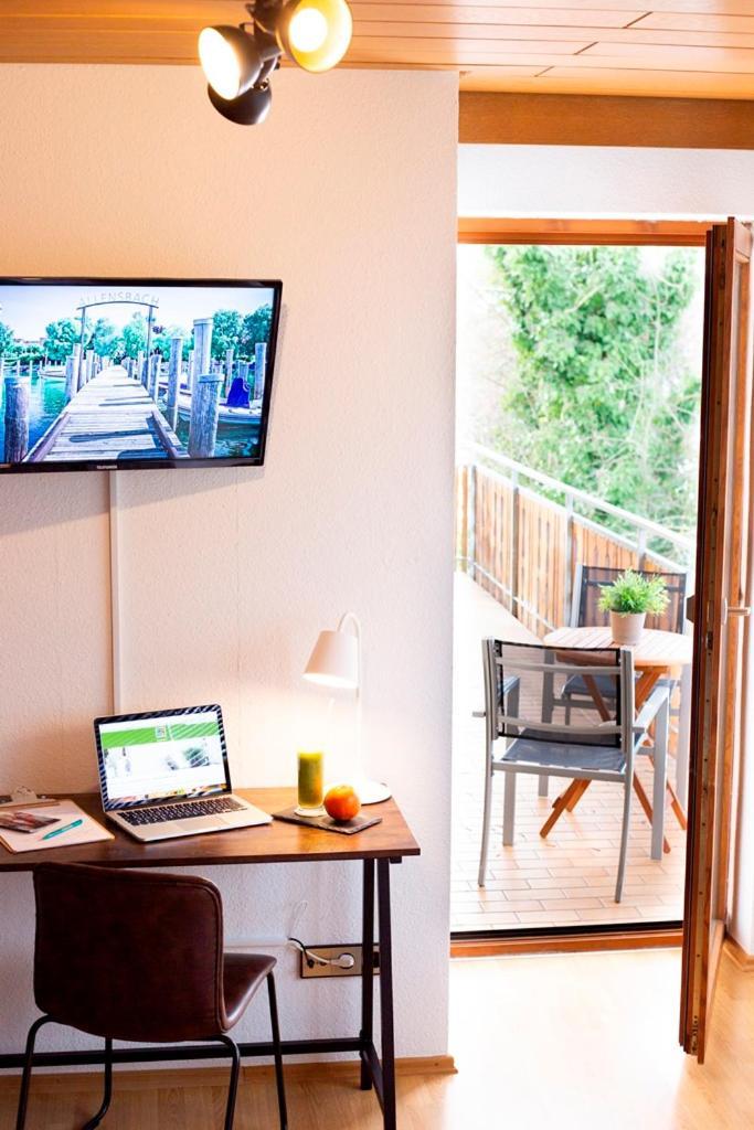 Haus Rose Bed & Breakfast Allensbach Dış mekan fotoğraf