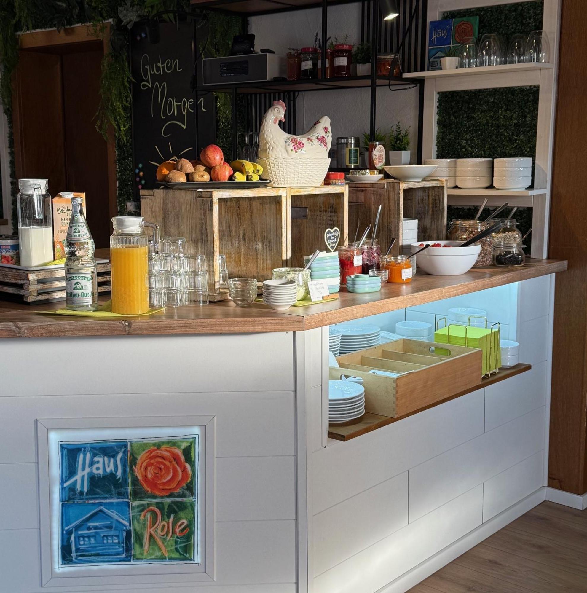Haus Rose Bed & Breakfast Allensbach Dış mekan fotoğraf