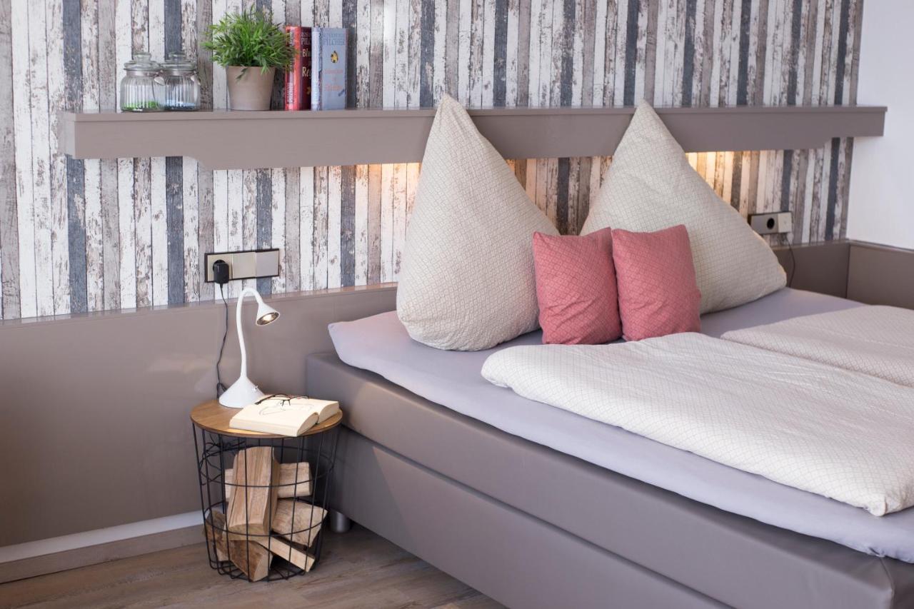Haus Rose Bed & Breakfast Allensbach Dış mekan fotoğraf